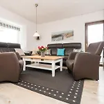 Strauch-huette-eg-1-og-dg Holiday home Westerland