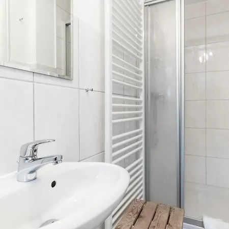 Holiday home Strauch-huette-eg-1-og-dg Westerland